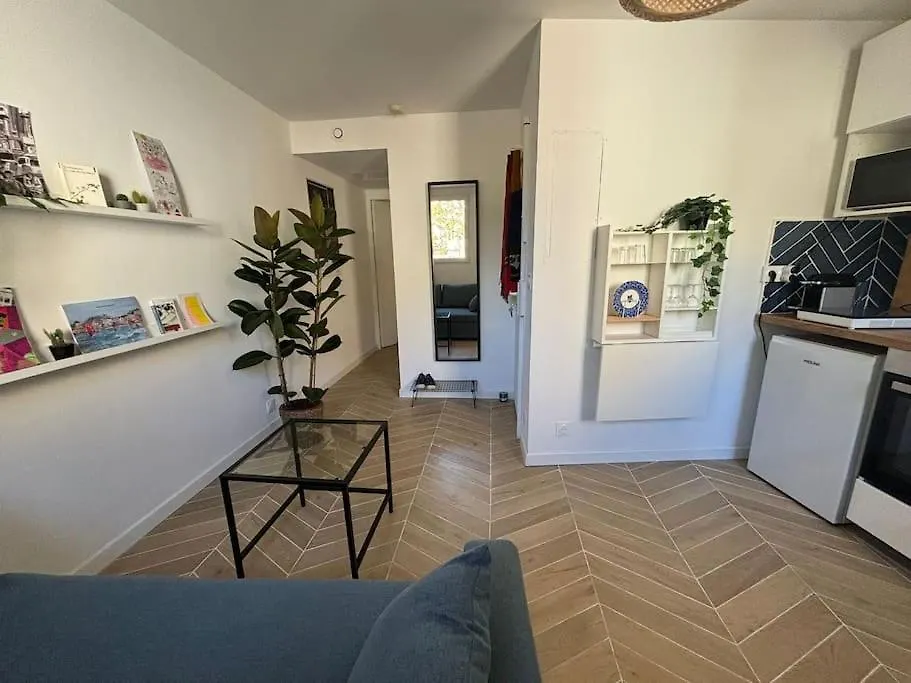 Magnifique 2 Pieces Au Coeur Du Panier Daire Marsilya